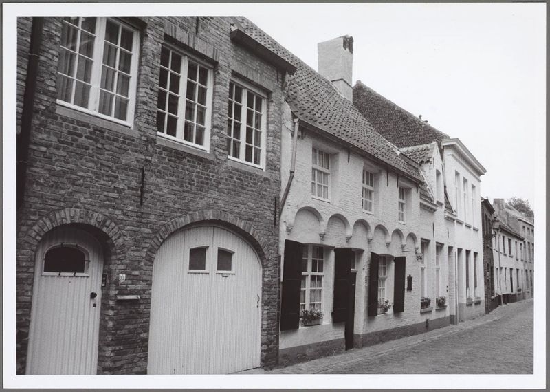 Bestand:Kastanjeboomstraat beeldbank Brugge.jpg